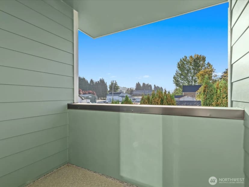 Property photo for 215 Corrin Avenue Nw #b, Orting photo 17