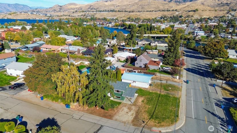 Property photo for 227 E Franklin, Chelan photo 25