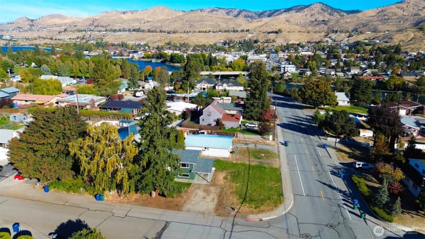 Property photo for 227 E Franklin, Chelan photo 26