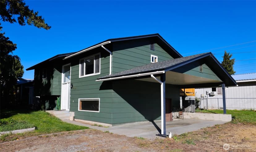 Property photo for 227 E Franklin, Chelan photo 2