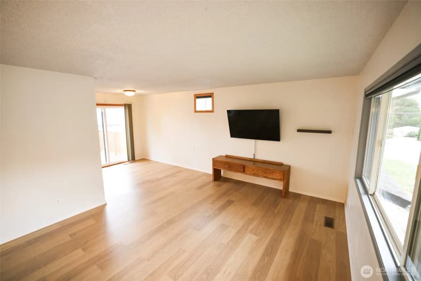 Property photo for 227 E Franklin, Chelan photo 5
