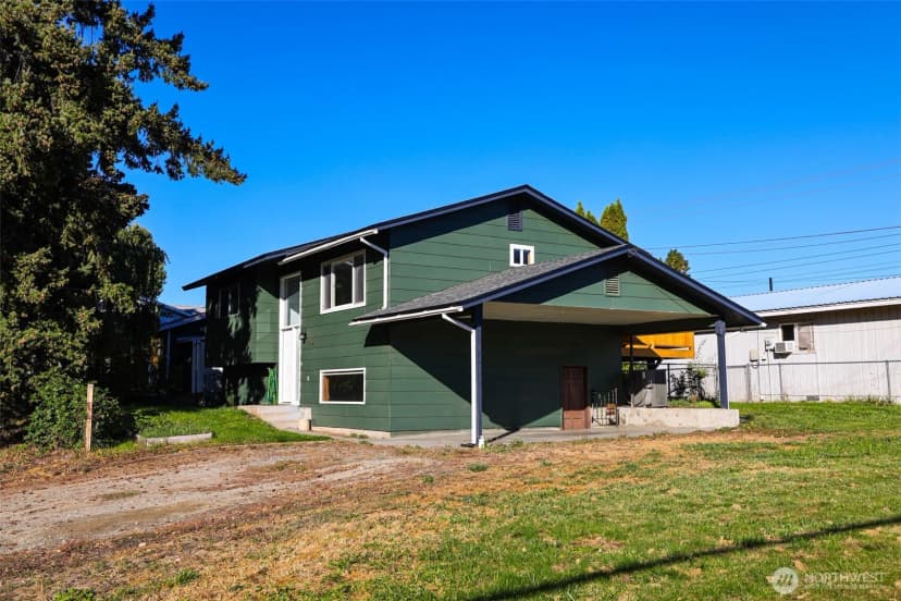 Property photo for 227 E Franklin, Chelan photo 22