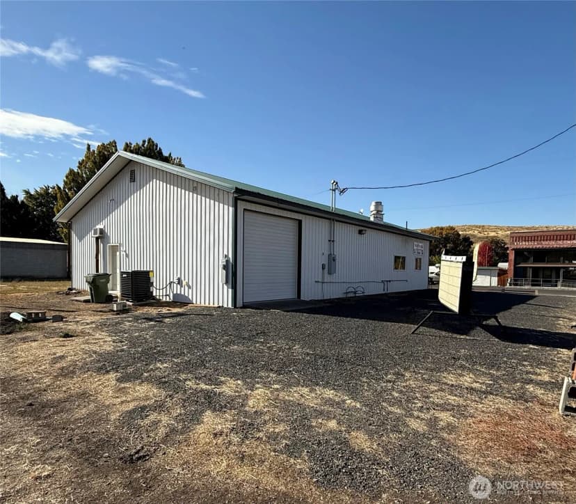 Property photo for 210 Main Street, Starbuck photo 12