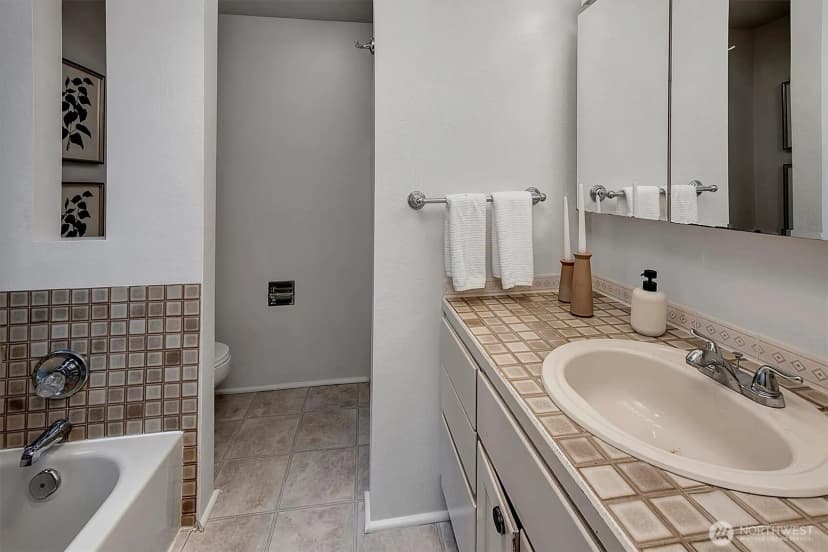 Property photo for 3410 161st Court Se #31, Bellevue photo 16
