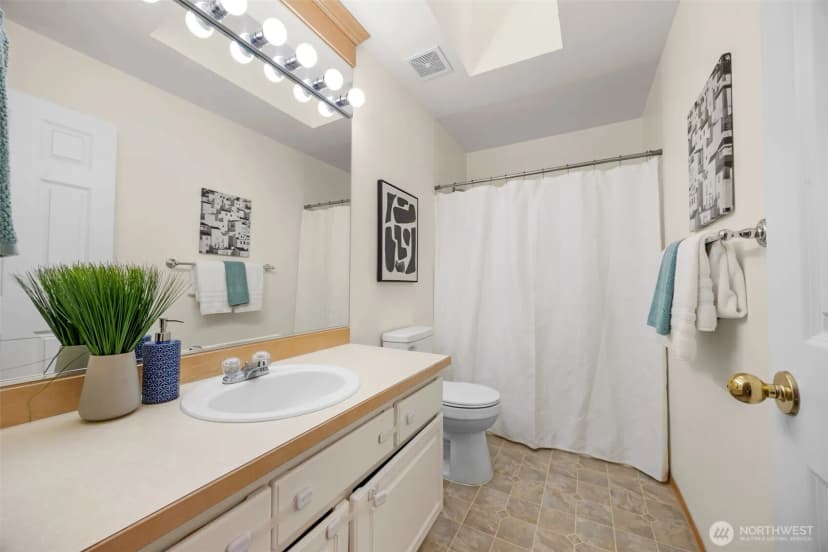 Property photo for 26124 124th Place Se, Kent photo 27