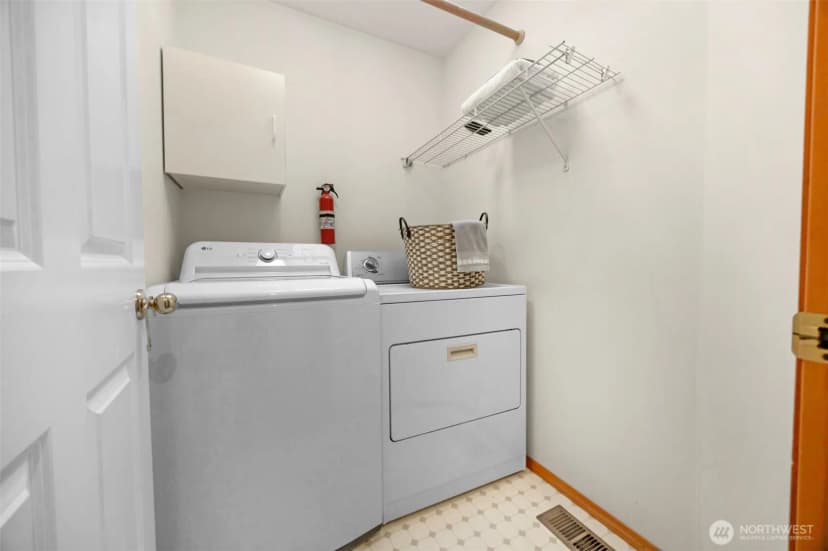 Property photo for 26124 124th Place Se, Kent photo 28