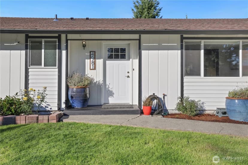 Property photo for 4981 31st Street Ne, Tacoma photo 3
