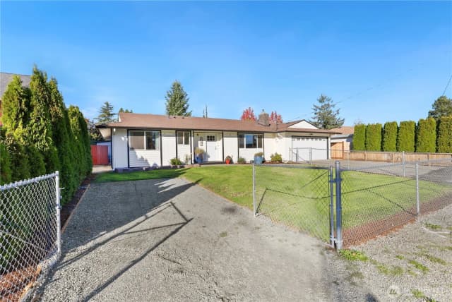 Property photo for 4981 31st Street Ne, Tacoma photo 2