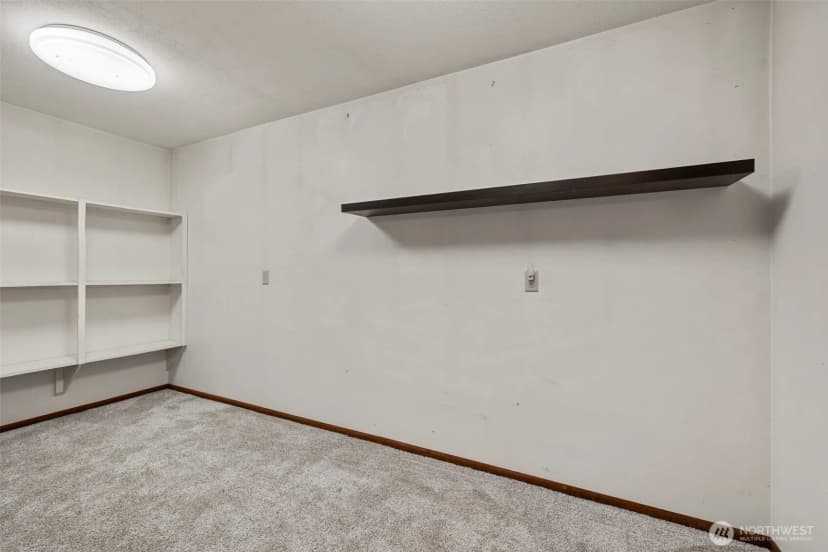 Property photo for 12509 Patricia Lane, Burlington photo 27