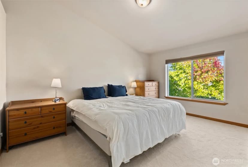 Property photo for 510 Pilchuck Path #w2, Everett photo 13