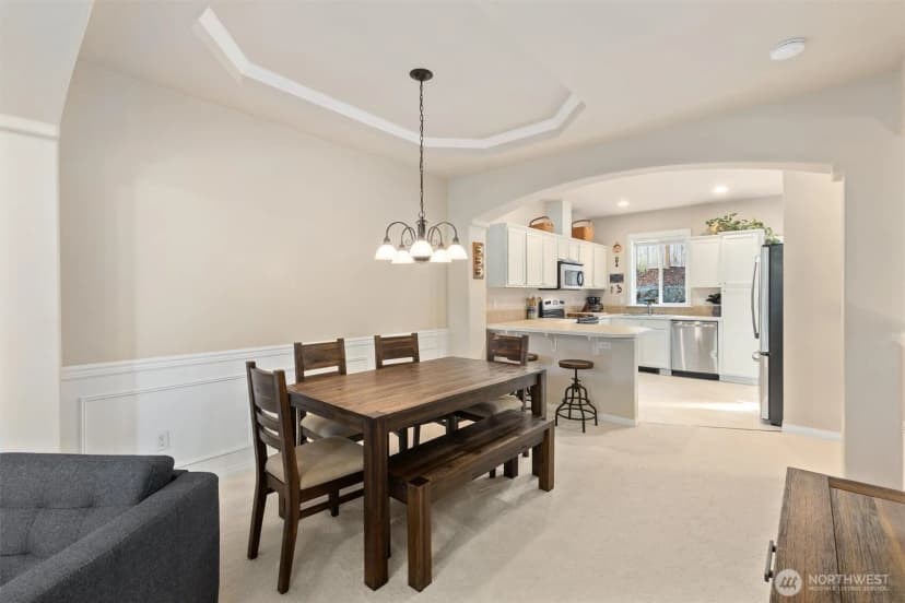 Property photo for 510 Pilchuck Path #w2, Everett photo 6
