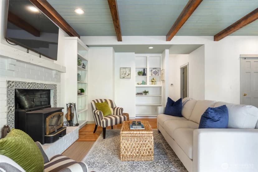 Property photo for 636 Janelle Place Nw, Bainbridge Island photo 21