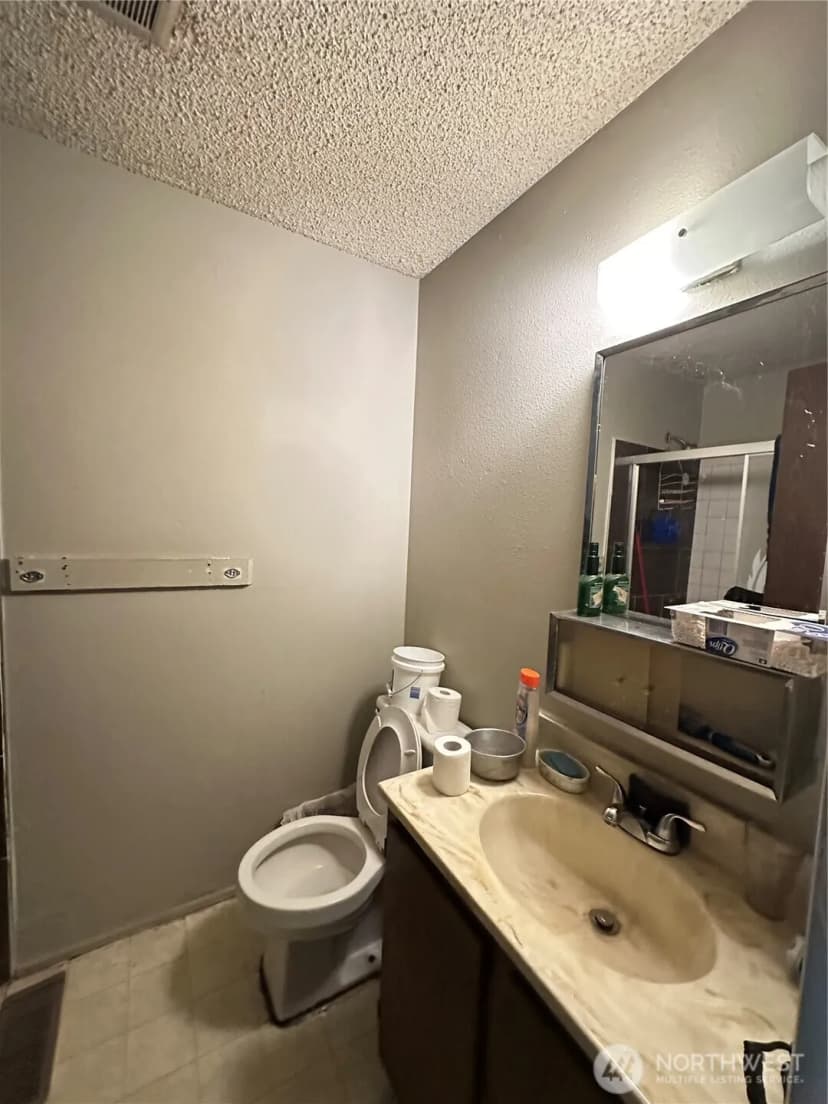 Property photo for 6325 S Eddy Court, Seattle photo 11
