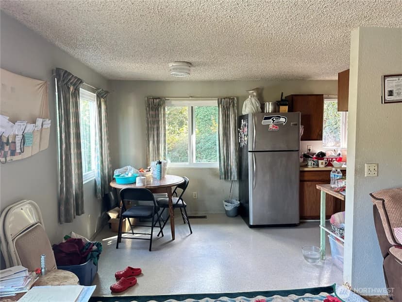 Property photo for 6325 S Eddy Court, Seattle photo 5