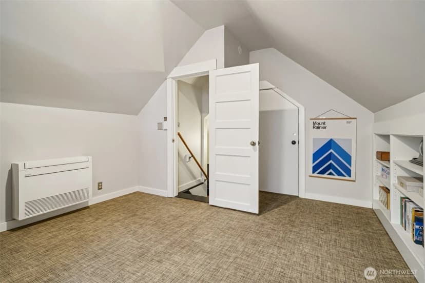 Property photo for 813 S Orcas Street, Seattle photo 23