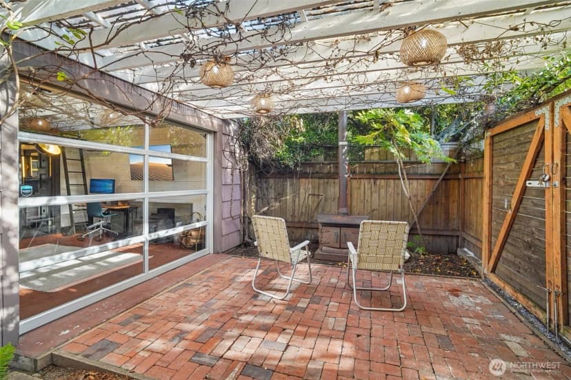 Property photo for 813 S Orcas Street, Seattle photo 30
