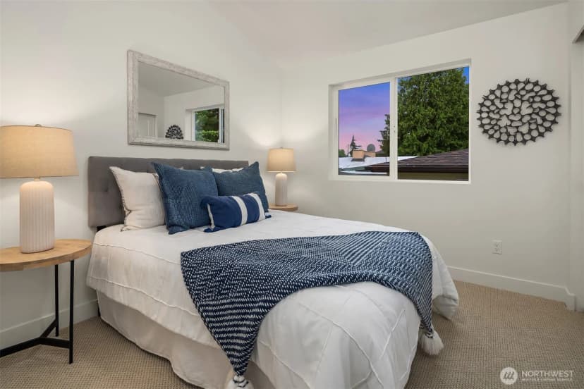 Property photo for 13548 39th Avenue Ne #c, Seattle photo 14