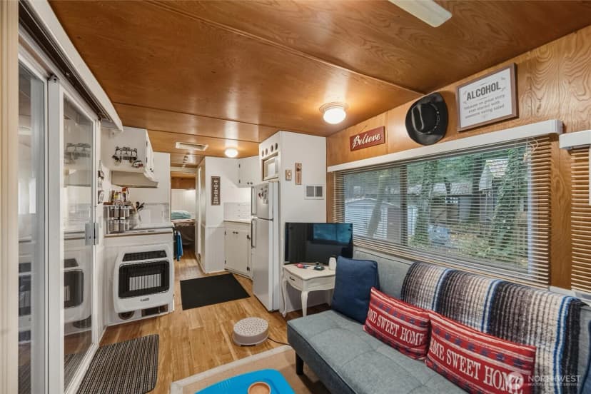 Property photo for 1017 Maple Lane, Sumas photo 11