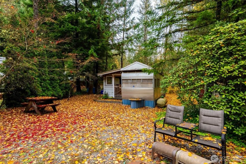 Property photo for 1017 Maple Lane, Sumas photo 2