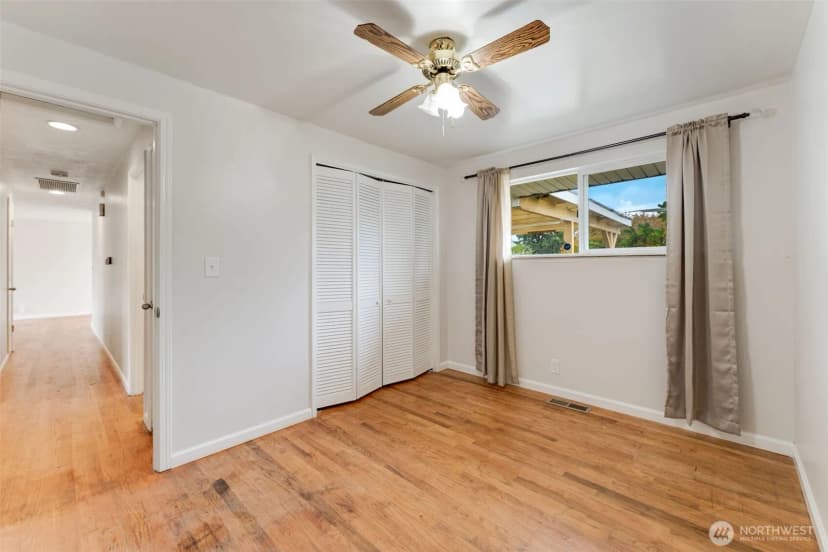 Property photo for 10664 63rd Avenue S, Seattle photo 16