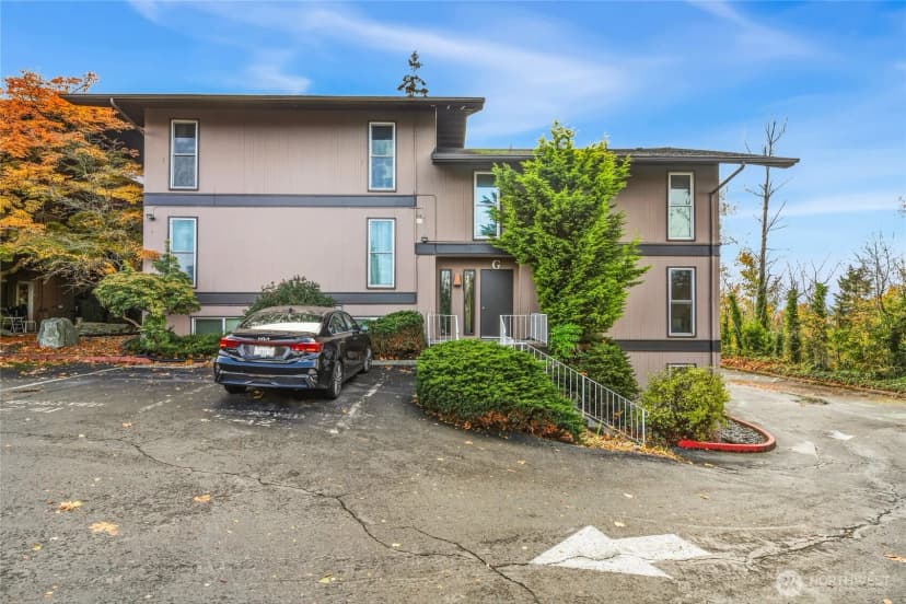 Property photo for 1425 S Puget Drive #g3, Renton photo 16