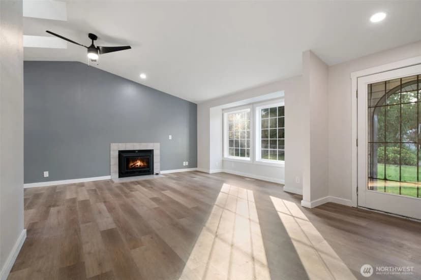 Property photo for 1259 Lidstrom Road E, Port Orchard photo 6