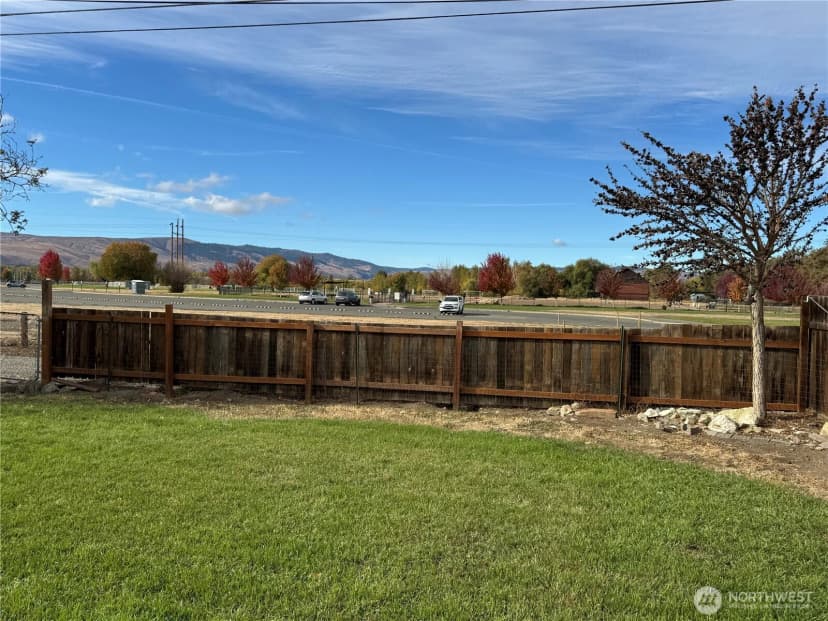 Property photo for 409 N Pacific Street, Ellensburg photo 16