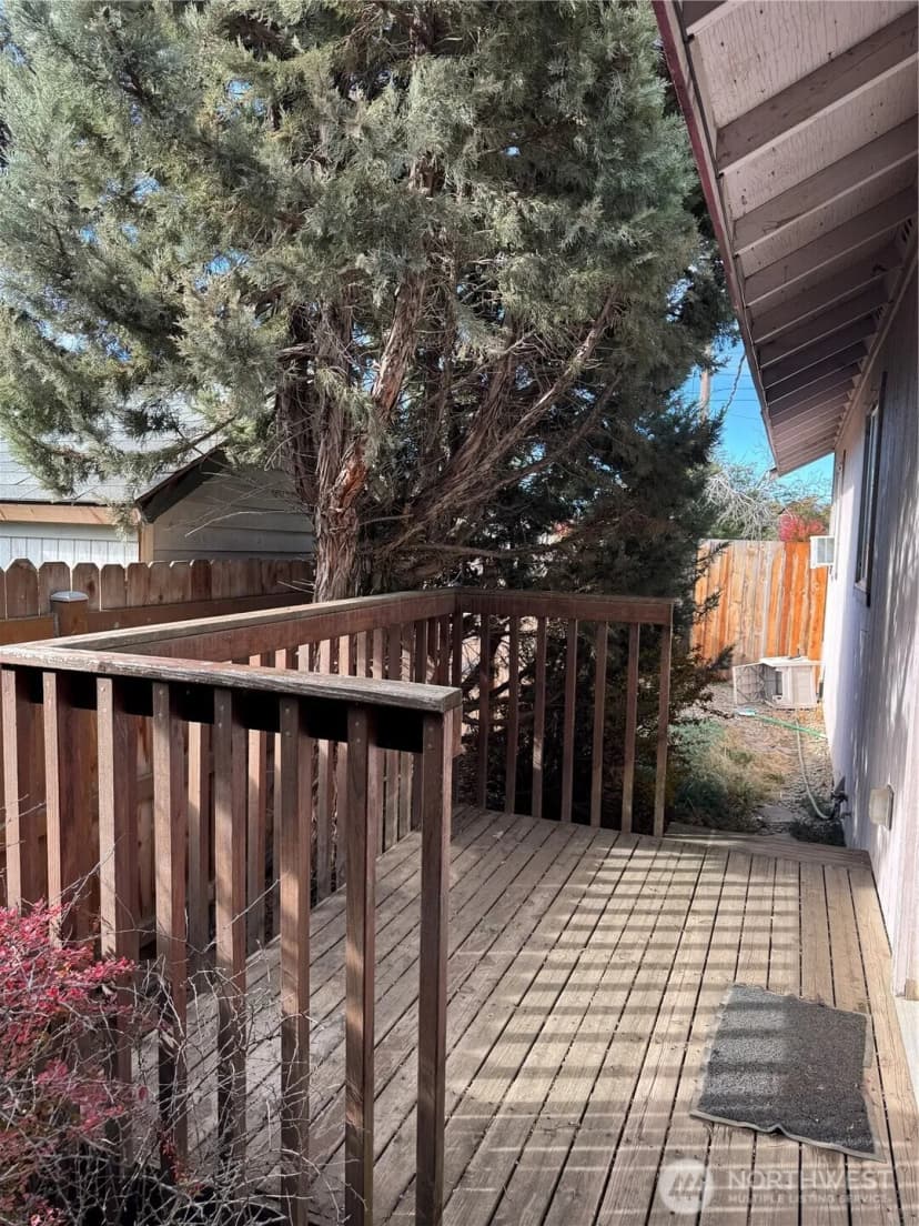 Property photo for 409 N Pacific Street, Ellensburg photo 13