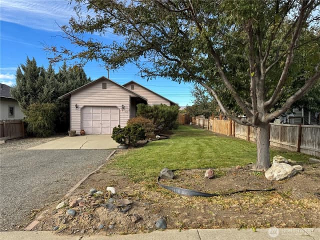 Property photo for 409 N Pacific Street, Ellensburg photo 3