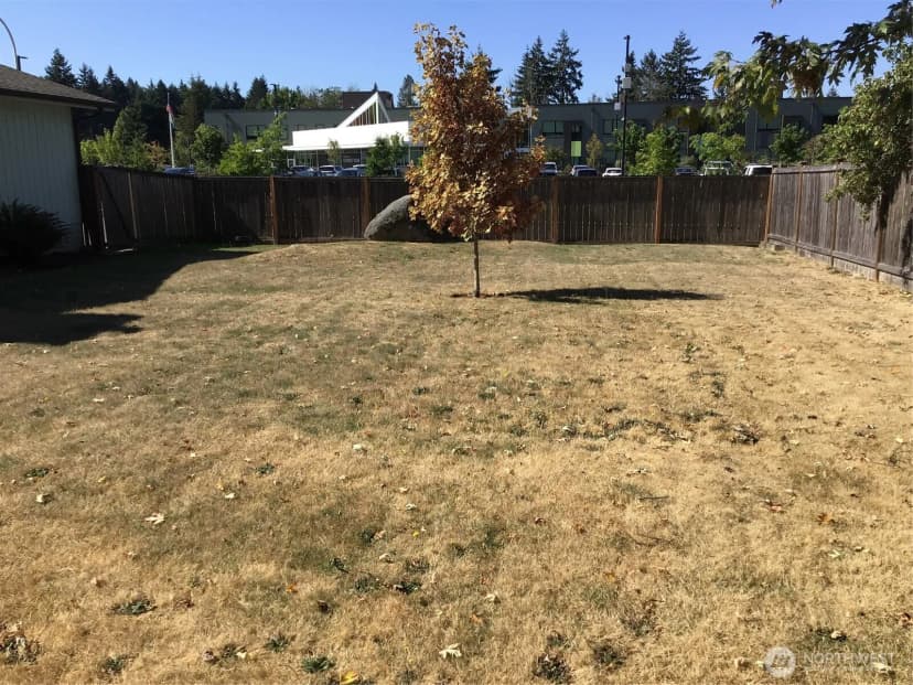 Property photo for 32528 26th Avenue Sw, Federal Way photo 11