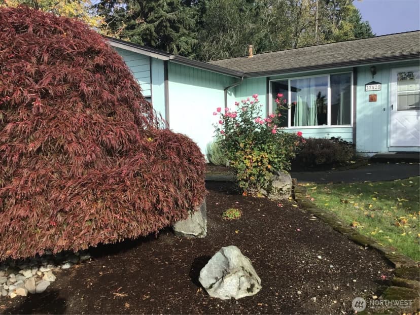Property photo for 32528 26th Avenue Sw, Federal Way photo 3