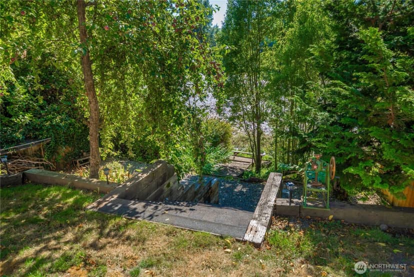 Property photo for 20402 Lapaloma Drive E, Bonney Lake photo 17