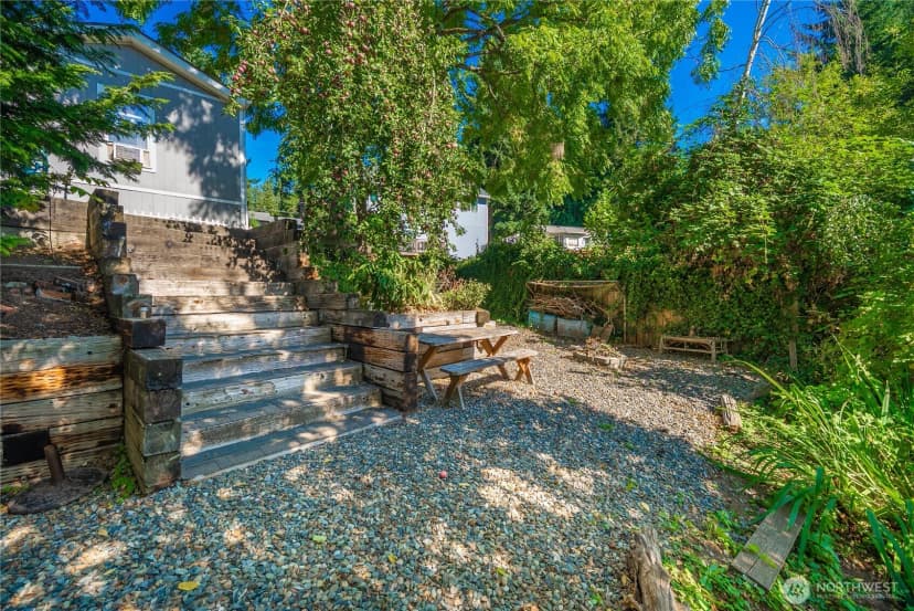 Property photo for 20402 Lapaloma Drive E, Bonney Lake photo 15