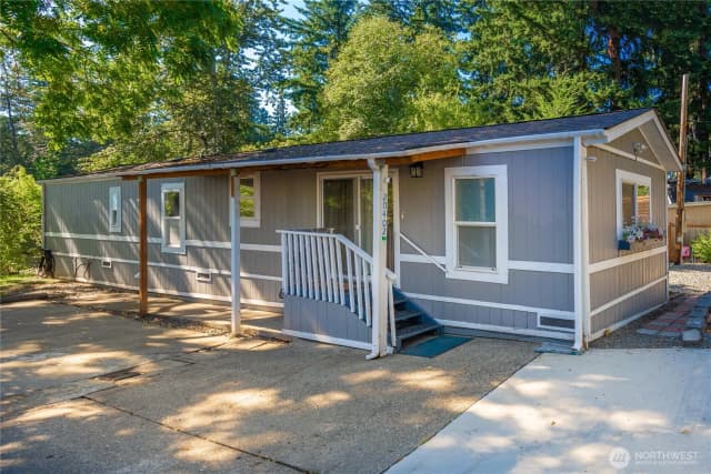 Property photo for 20402 Lapaloma Drive E, Bonney Lake photo 5