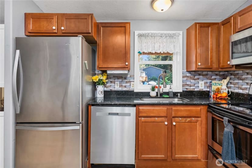 Property photo for 20402 Lapaloma Drive E, Bonney Lake photo 29