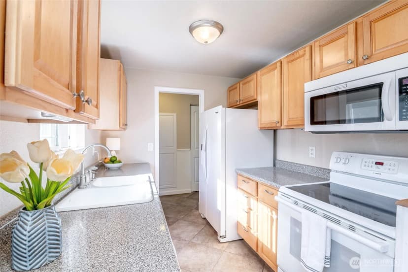 Property photo for 6809 162nd Street Ct E, Puyallup photo 9