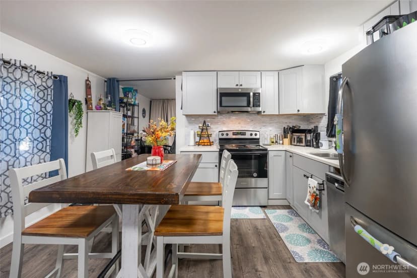 Property photo for 16405 Maple Valley Hwy #22, Renton photo 10