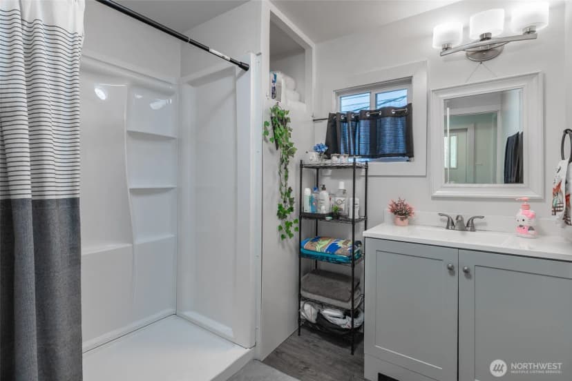 Property photo for 16405 Maple Valley Hwy #22, Renton photo 18