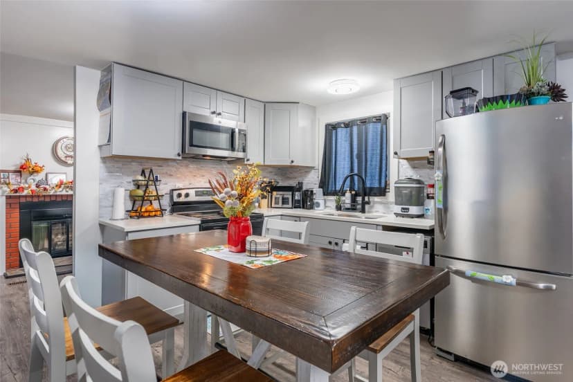 Property photo for 16405 Maple Valley Hwy #22, Renton photo 9