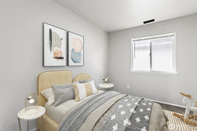 Property photo for 5204 79th Street W, Lakewood photo 30
