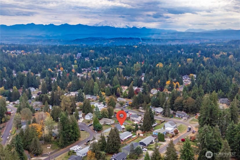 Property photo for 10602 203rd Avenue E, Bonney Lake photo 3