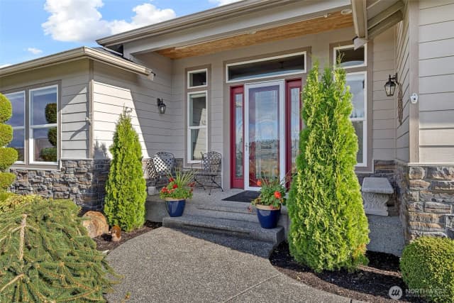 Property photo for 17077 Kokanee Court, Mount Vernon photo 4