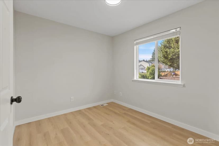 Property photo for 18616 85th Ave E, Puyallup photo 18