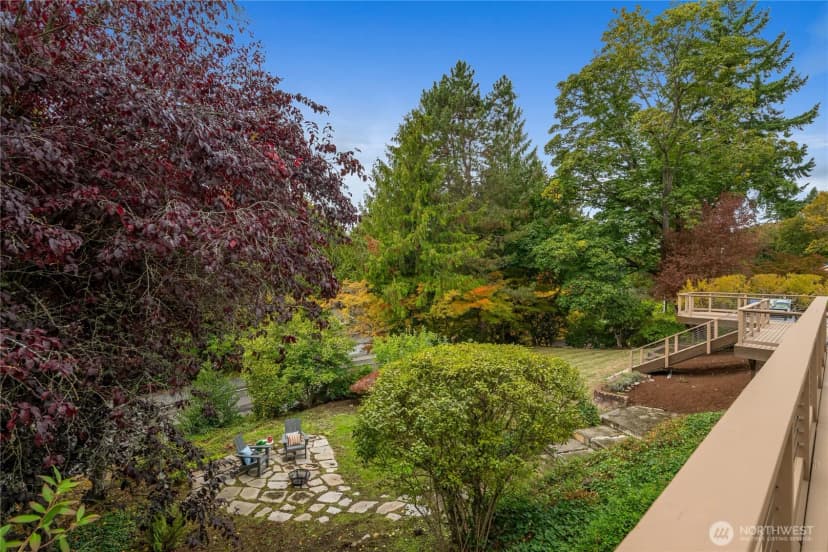 Property photo for 6405 Ne 129th Place, Kirkland photo 36