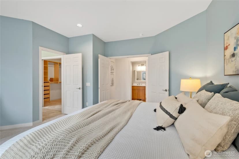 Property photo for 6405 Ne 129th Place, Kirkland photo 15