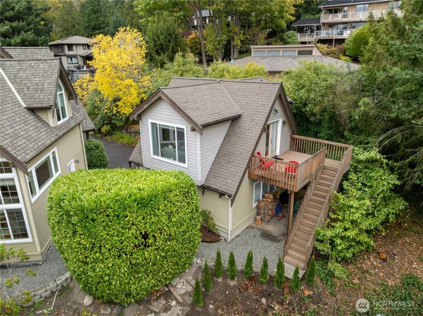 Property photo for 6405 Ne 129th Place, Kirkland photo 24