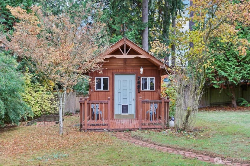 Property photo for 7621 Ne 205th Street, Kenmore photo 30