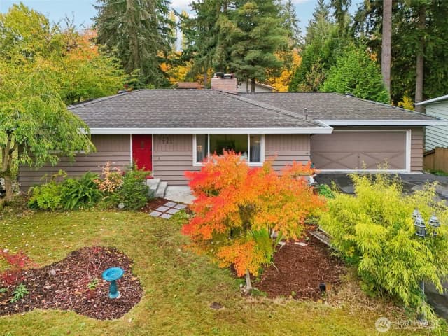 Property photo for 7621 Ne 205th Street, Kenmore