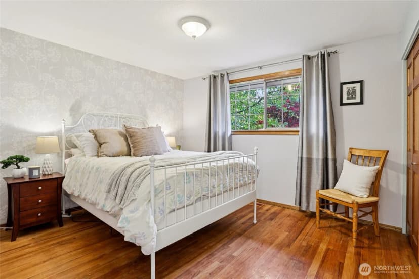 Property photo for 7621 Ne 205th Street, Kenmore photo 15