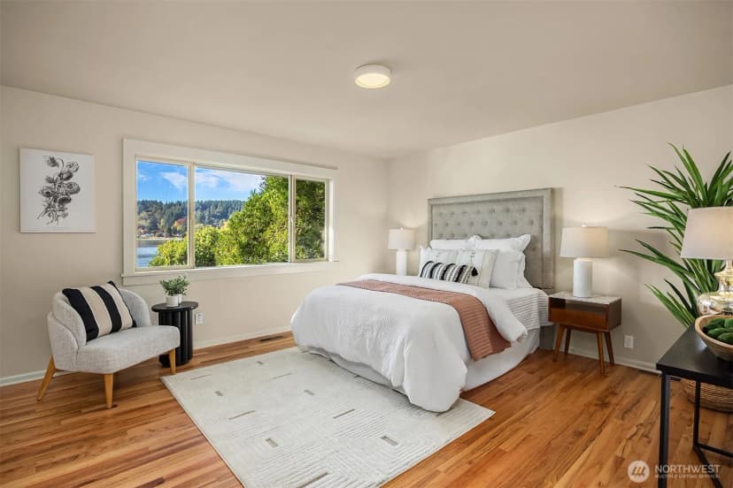 Property photo for 4205 Pleasant Beach Drive Ne, Bainbridge Island photo 16